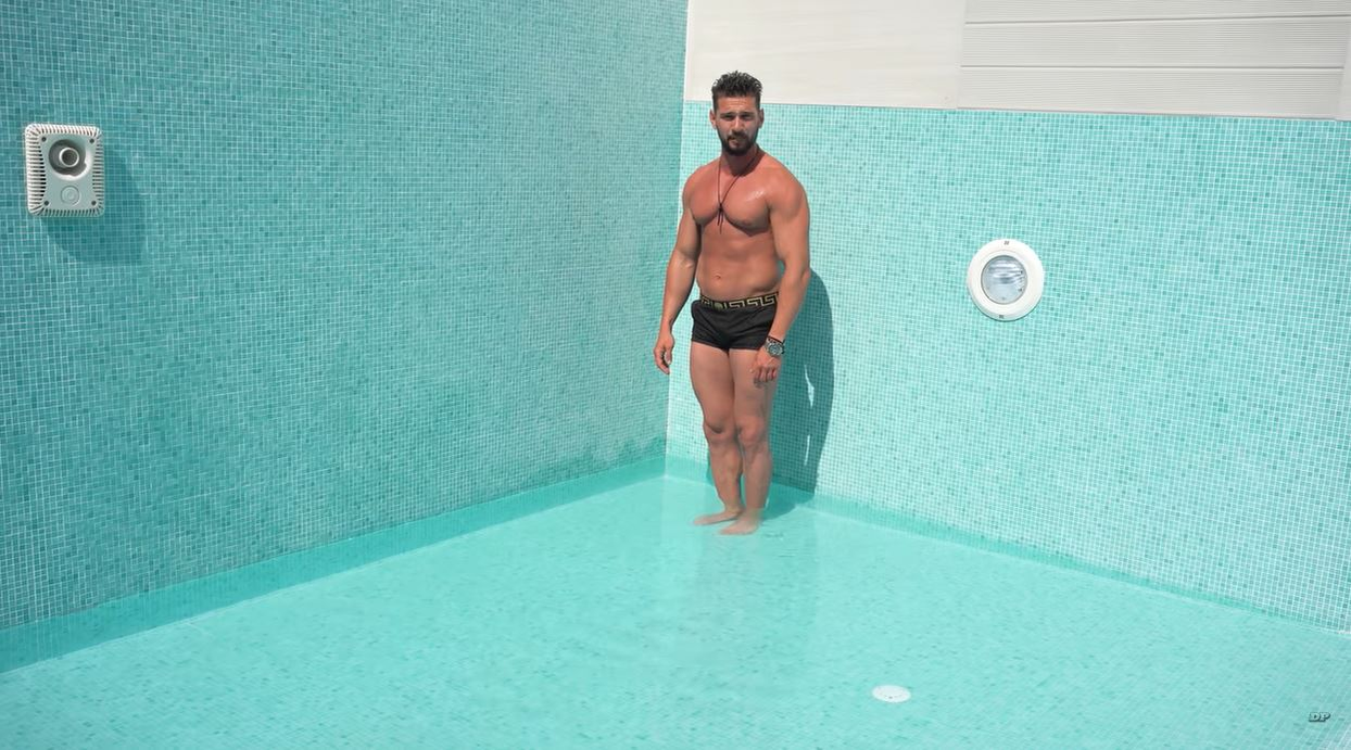 Cum arată piscina din casa de 300.000 de euro a lui Dorian Popa. A lăudat-o atât de tare, încât lumea a început să-l ia la mișto pe TikTok