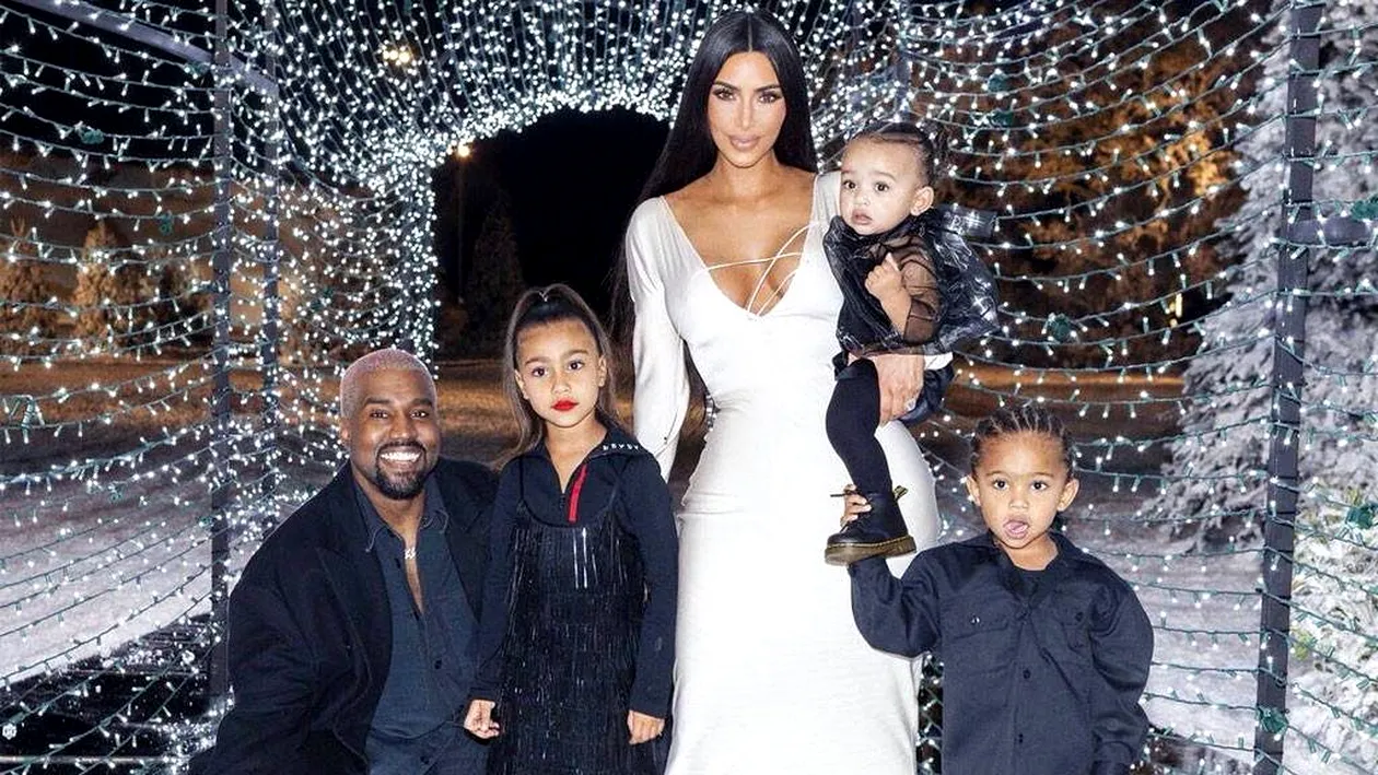 Kim Kardashian și Kanye West, părinți pentru a patra oară: ”A sosit și este perfect!”