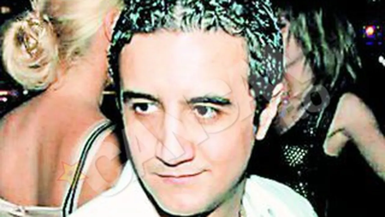 A uitat de Agnes si Bododel. Lucian Becali s-a sarutat de mama focului cu noua cucerire