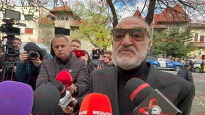 Gigi Becali, luat în vizor de Poliție la înmormântarea lui Lucescu. Mesaj de suflet pentru Răzvan