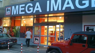 Incendiu la un Mega Image din Bucuresti! Pagubele sunt considerabile! Vezi unde s-a produs