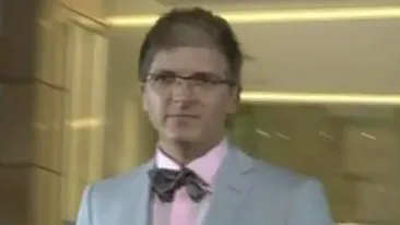 Reporterul CANCAN TV Marius Nita a fost desemnat frumusetea masculina No 1 in jurnalism! Creti le-a dat pe spate pe juratele de la Mister Presa 2011