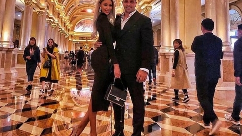 Te ia cu amețeli! Câți bani a putut să plătească Bianca Drăgușanu pentru o pereche de papuci