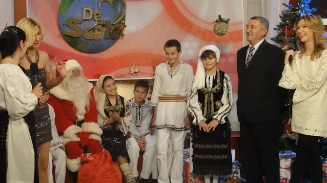 Dana Rogoz a avut parte de o surpriza placuta din partea Adelei Popescu! Vezi cum a surprins-o