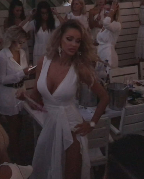 Bianca, dans înnebunitor la LOFT!