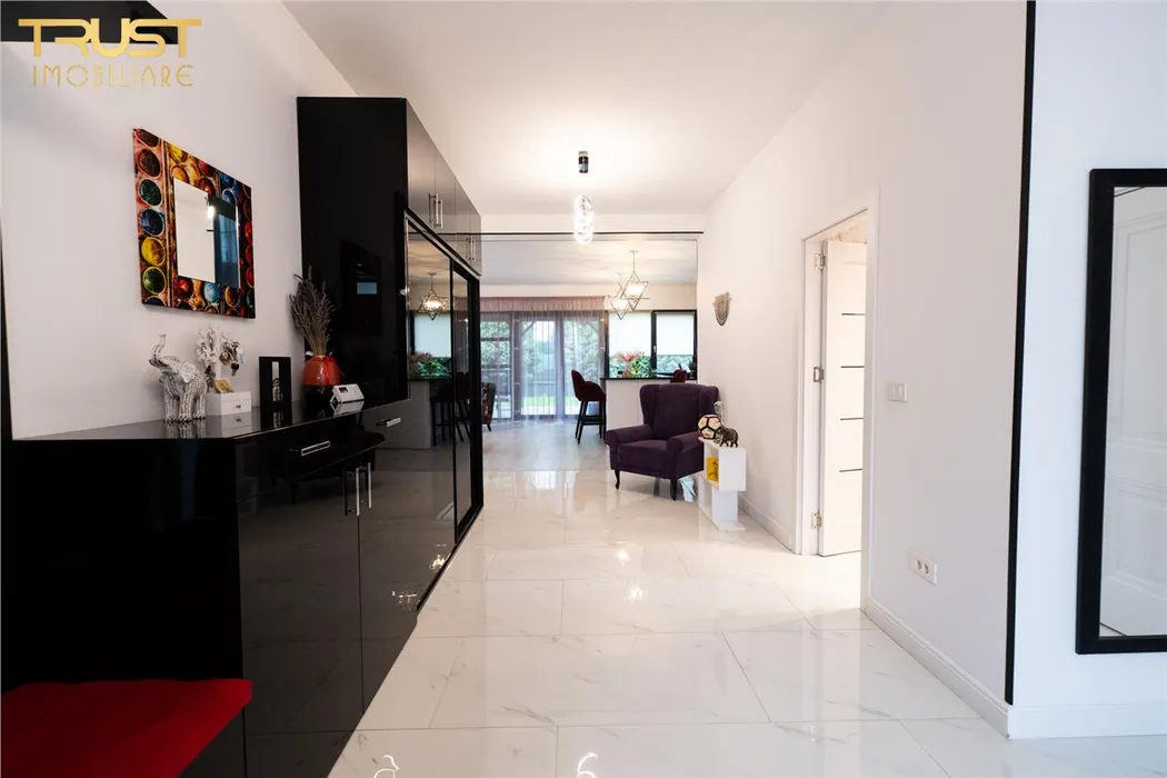 Fostul fundaș central de la Dinamo își vinde casa. Cum arată vila din Cluj cu 3 dormitoare, 2 băi, bucătărie și terasă