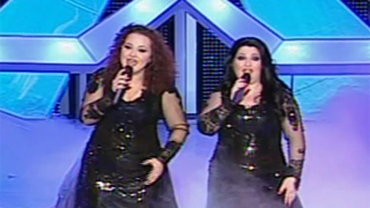 VIDEO Cristina si Alina au fost sustinute cu ropote de aplauze