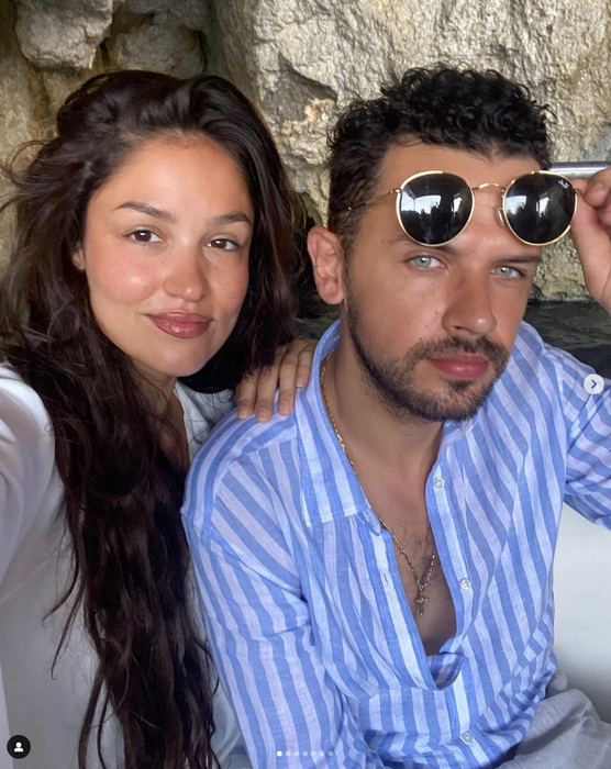 Oana și solistul ex-Maxim nu mai au parte de conflicte grave în cuplu. (SURSA FOTO: INSTAGRAM.COM)