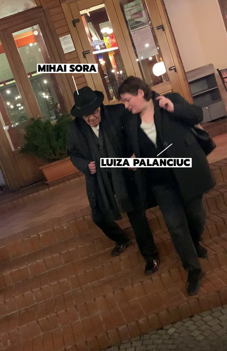 Mihai Șora și soția lui ies din restaurant (fotografie din 2020). Sursă: CANCAN.RO