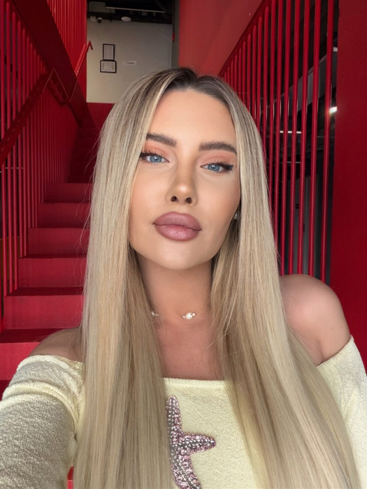 Oana Monea, acuzată că își editează pozele: „Ești plină de filtre”. Cum a reacționat fosta ispită de la Insula Iubirii