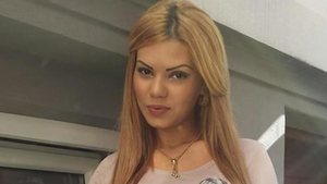 Ar face orice sa il tina langa ea! La ce trucuri a recurs Beyonce de Romania pentru a-i fi pe plac lui Guta