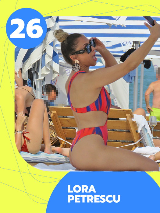 Bianca Drăgușanu, Adelina Pestrițu și Lora și-au făcut zeci de selfie-uri. Intră în acțiune Top 30 dive care au găsit unghiul perfect