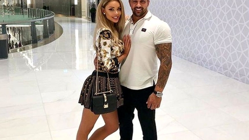 Bianca Drăgușanu, ce veste, după ce a primit buchetul de trandafiri: Alex Bodi a scăpat de arestul la domiciliu!