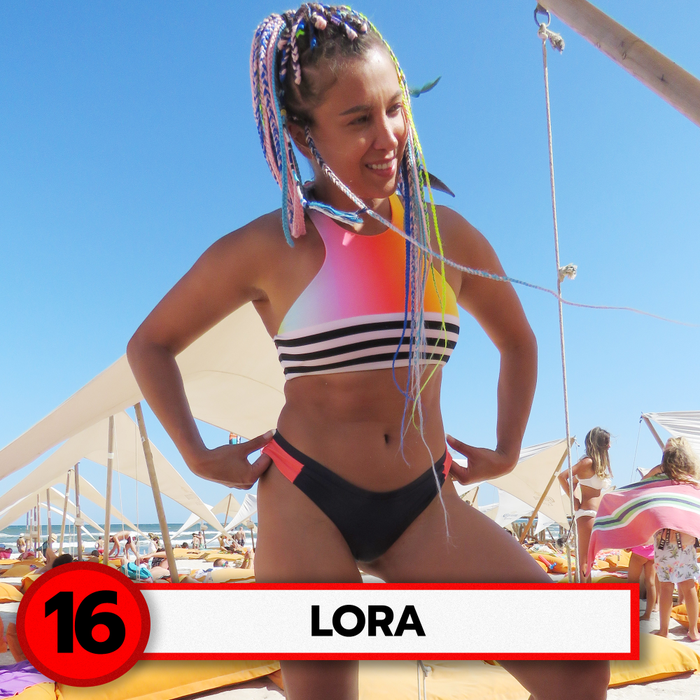 Top 30 cei mai discreți sâni din showbiz. Ce poziții ocupă Corina Caragea, Sandra Izbașa sau Iulia Albu?!