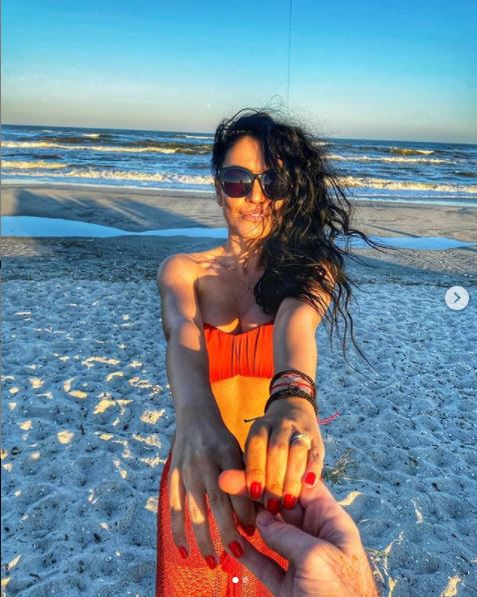 Andreea Mantea, primele imagini cu iubitul misterios! Cum îl cheamă și cum arată inelul de logodnă pe care i l-a oferit deja prezentatoarei de la Kanal D | FOTO