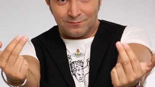 Daniel Buzdugan a scapat de varicela! "Va multumesc pentru ca ati fost cu mine si la bine si la greu!"