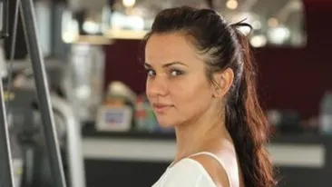 Mirela Stelea ii dă replica designerului care a jignit sotiile de fotbalisti: Important e să-mi mearga afacerea