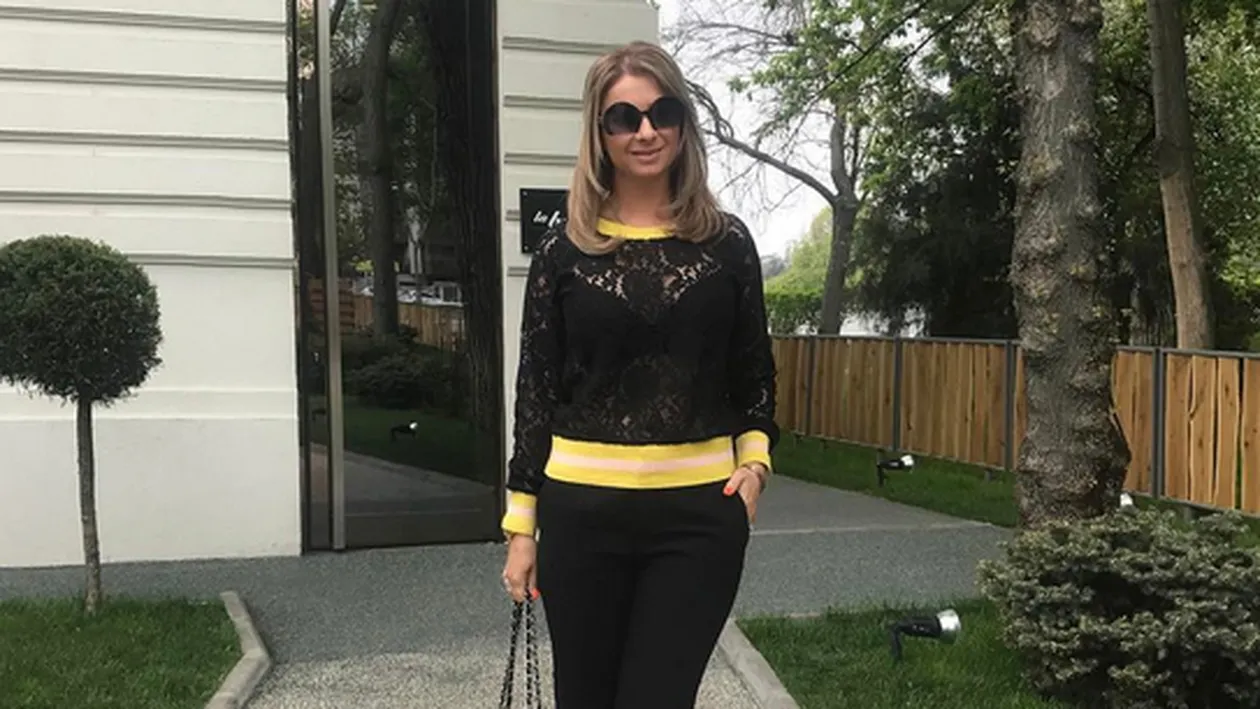 Aşa mamă, aşa fiică! Fata cea mică a Anamariei Prodan se transformă în copia fidelă a Sexy-Impresarei