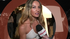 Flavia Mihășan, din nou în lumina reflectoarelor. Asistenta TV a semnat deja cu Antena 1