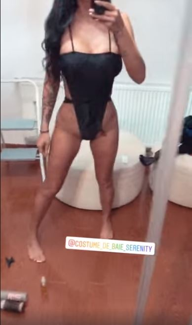 Daniela Crudu a lansat noua modă de bikini pentru vara lui 2019: cu zona intimă la vedere