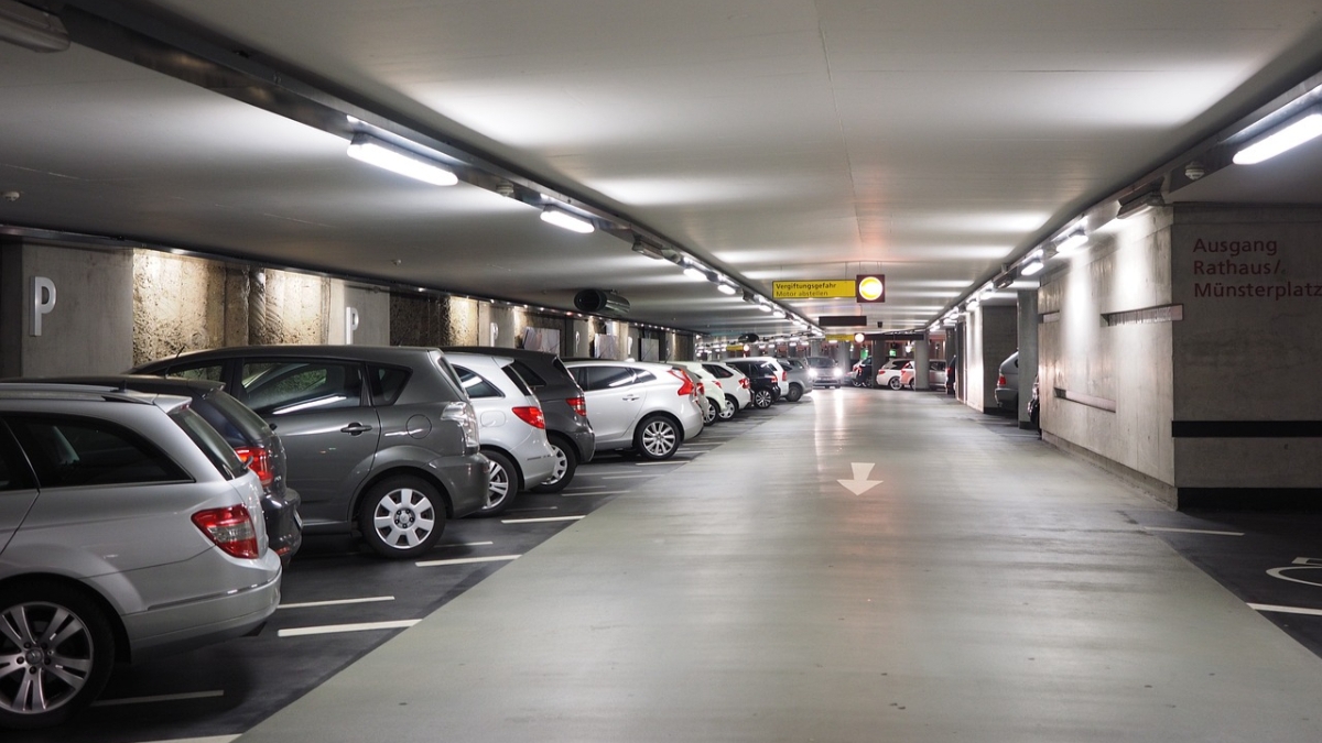 Loc de parcare la 128.000 de euro în București. Ce sector a anunțat acest tarif colosal și de ce