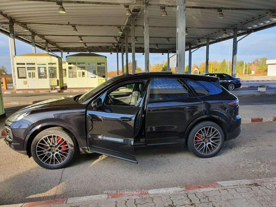 Ce lovitură! A plătit 100.000 de euro pentru un Porsche Cayenne, dar a rămas fără el când a ajuns în România