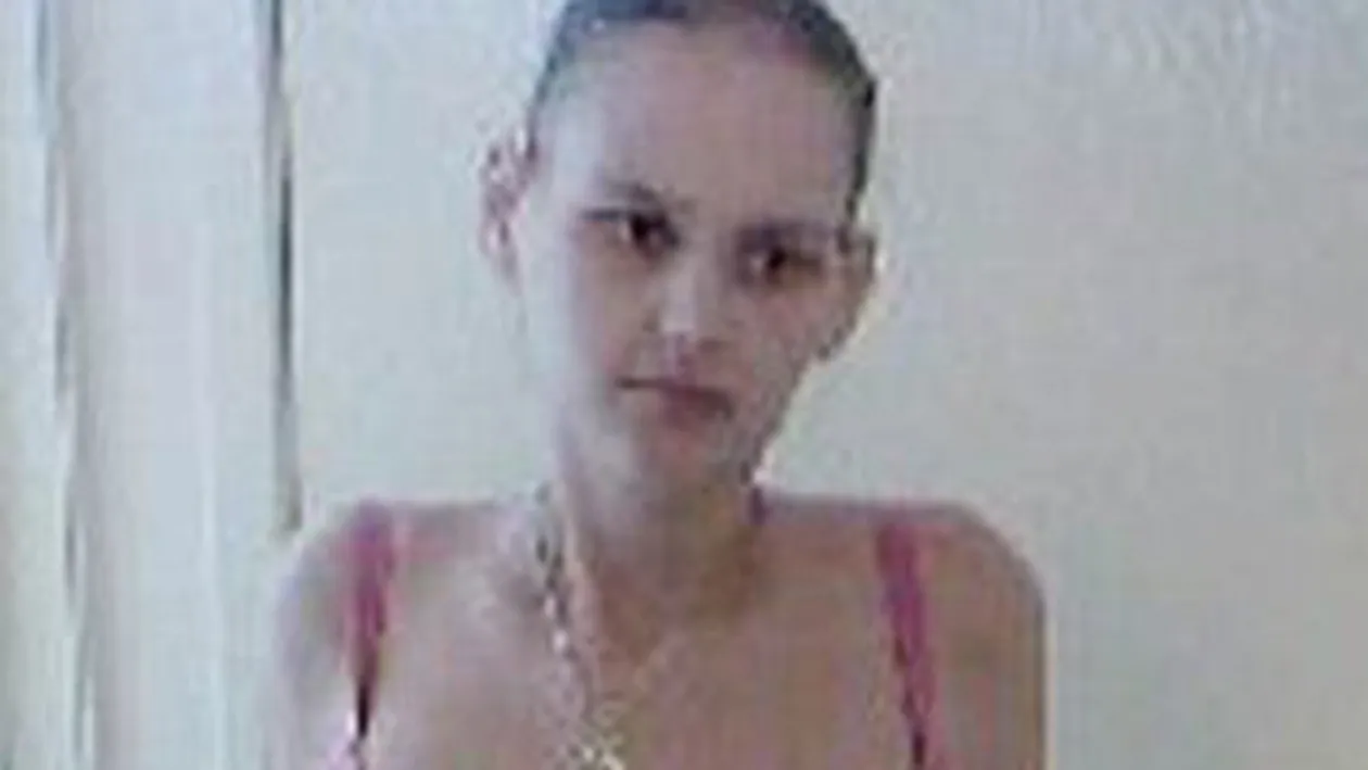 Cea mai grasa fata din Anglia este anorexica! Vezi cum a ajuns asa