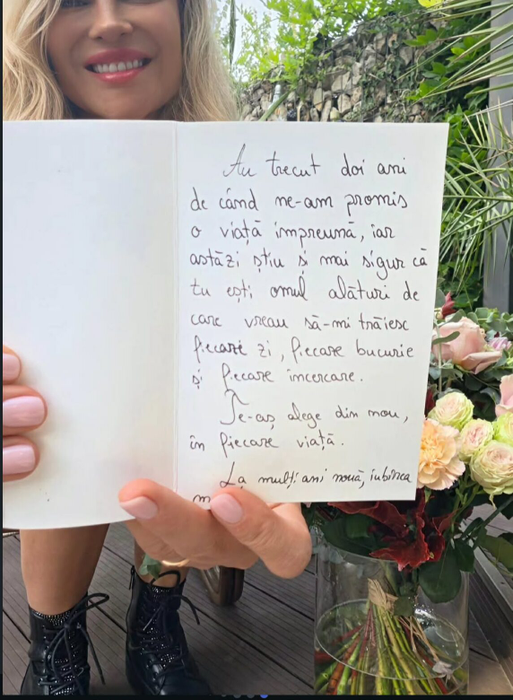 Declarația de dragoste pe care Ghenu i-a făcut-o Lorei/ sursă foto: Instagram