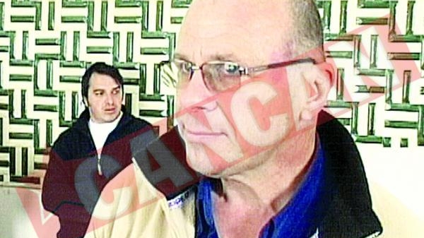 S-a operat de unul singur
