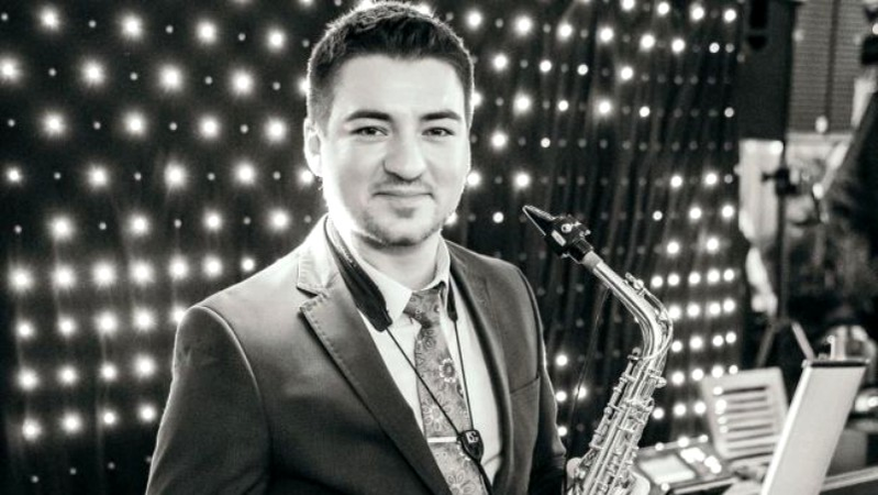 Adrian Enache, reacție după moartea lui Iulian Cojocaru, un cunoscut saxofonist. “Sunt consternat! Un munte de talent”