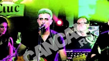 Robert Turcescu se revanseaza in fata fanilor. Isi reia concertele amanate din cauza varicelei