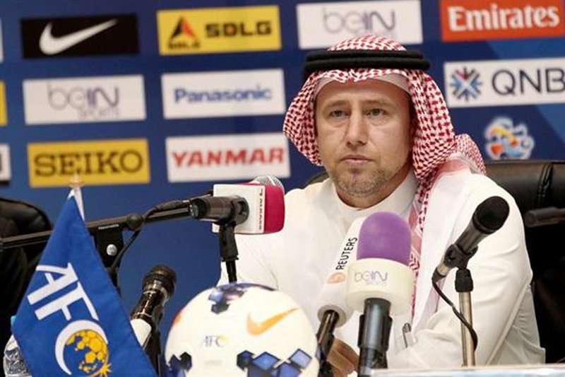 Laurenţiu Reghecampf a semnat pe două sezoane cu Al Wahda