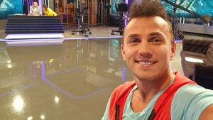 Mihai Trăistariu își face hotel, după ce turiștii i-au distrus apartamentele de pe Litoral. „Îmi rămân 30.000 de euro”