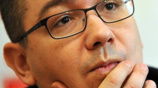 Victor Ponta: "Incepand de astazi, Romania este oficial in recesiune"