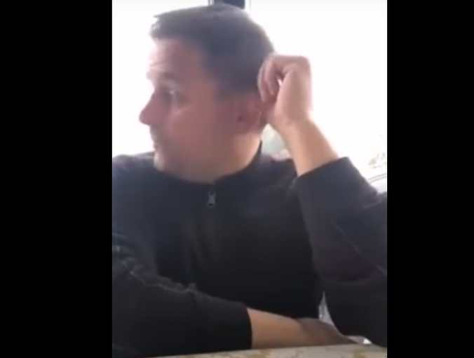 Vasile Corduneanu a început "războiul" cu un live