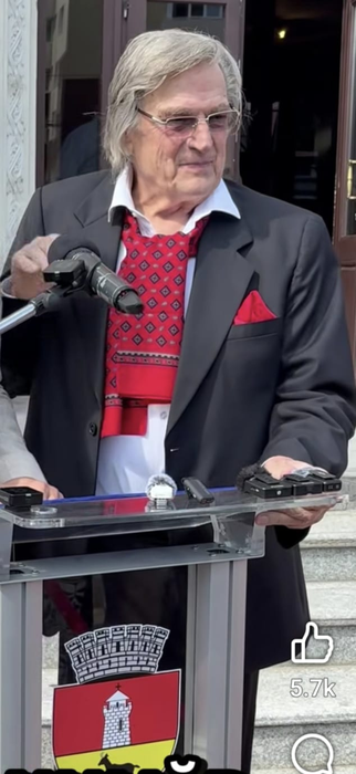 Cum arată Florin Piersic la 90 de ani? Actorul n-a renunțat la aparițiile publice