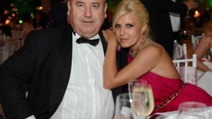 A făcut-o geloasă cu "fotomodela"! Cum a apărut Cocoş la o zi după ce Udrea a anunţat că e singură