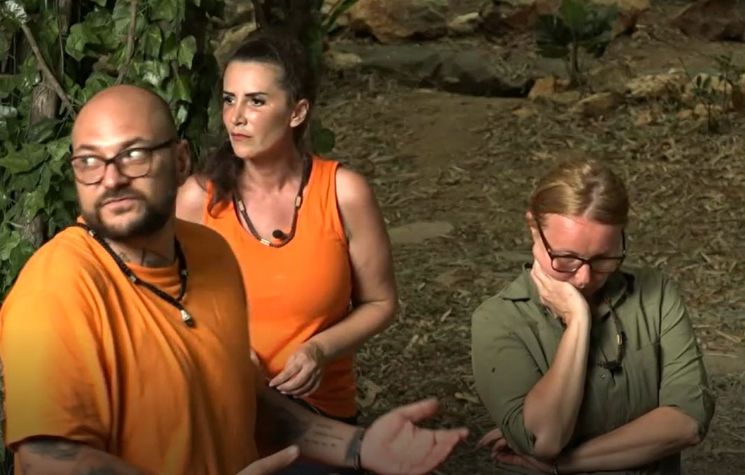 Eliminare şoc la Sunt celebru, scoate-mă de aici! Vedeta care părăseşte în lacrimi emisiunea Pro TV