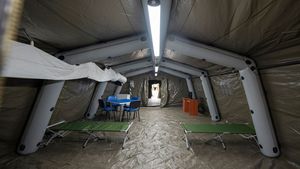 Cum arată până acum lucrările la instalarea spitalului de nivel ROL 2 la Institutul „Ana Aslan”! FOTO