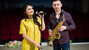 Ei sunt cel mai nou cuplu din muzică: "Mi-a dăruit inelul, urmează în 2019 să facem și nunțile"