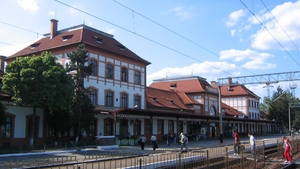 Un bărbat din Alba a murit după ce a încercat să coboare dintr-un tren care mergea