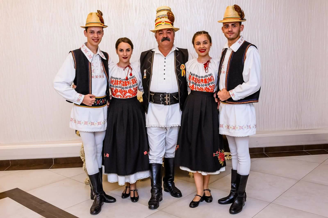 Dănțăușii și starostele lor, Costică Mureșan