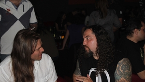 Intalnire de taina inainte de selectia vocalistului Iris! Rafael si Costica Sandu s-au “masurat” o noapte intreaga in club!