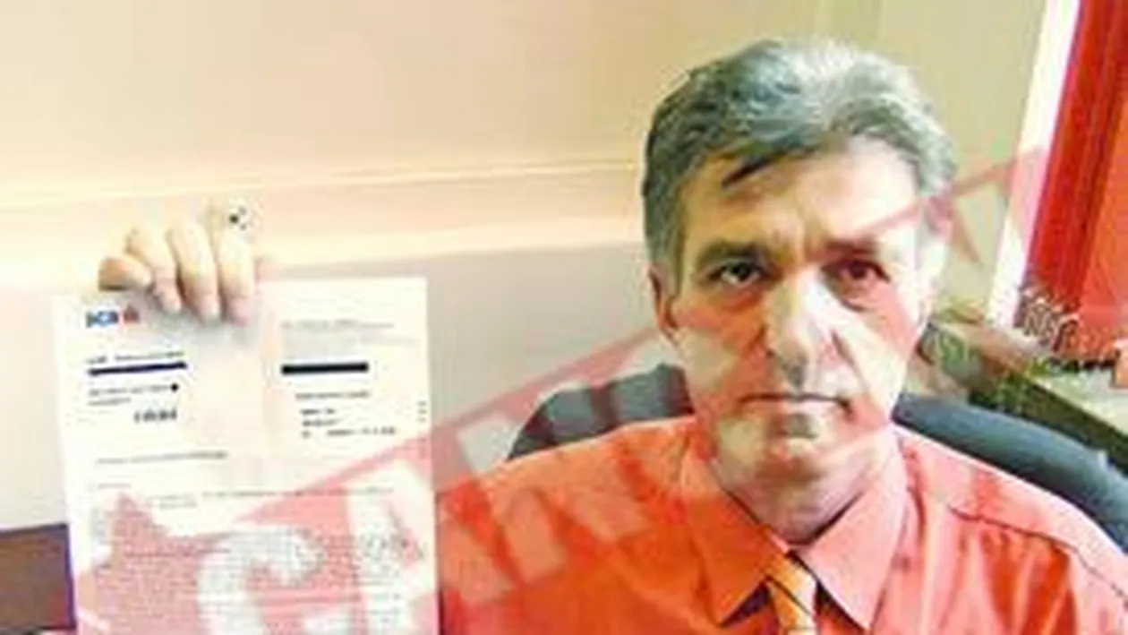 Amenintat de banca pentru o datorie de 0,54 lei