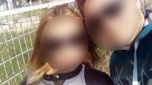 EXCLUSIV. A sedus un milionar elveţian şi l-a ”jumulit” de 300 mii €. ”Pretty woman” de România s-a angajat… ospătăriţă la Londra!