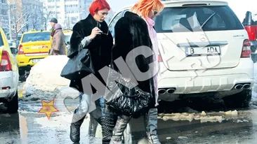 Femeile Burton merg pe strada ca pe catwalk! Regina Imobiliarelor si fiica ei s-au dus la spital cu 220.550 de euro pe ele!