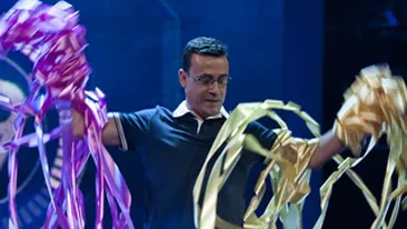 1.000.000 de baloane, becuri si role de hartie cumparate pentru Castigi in 60 de secunde