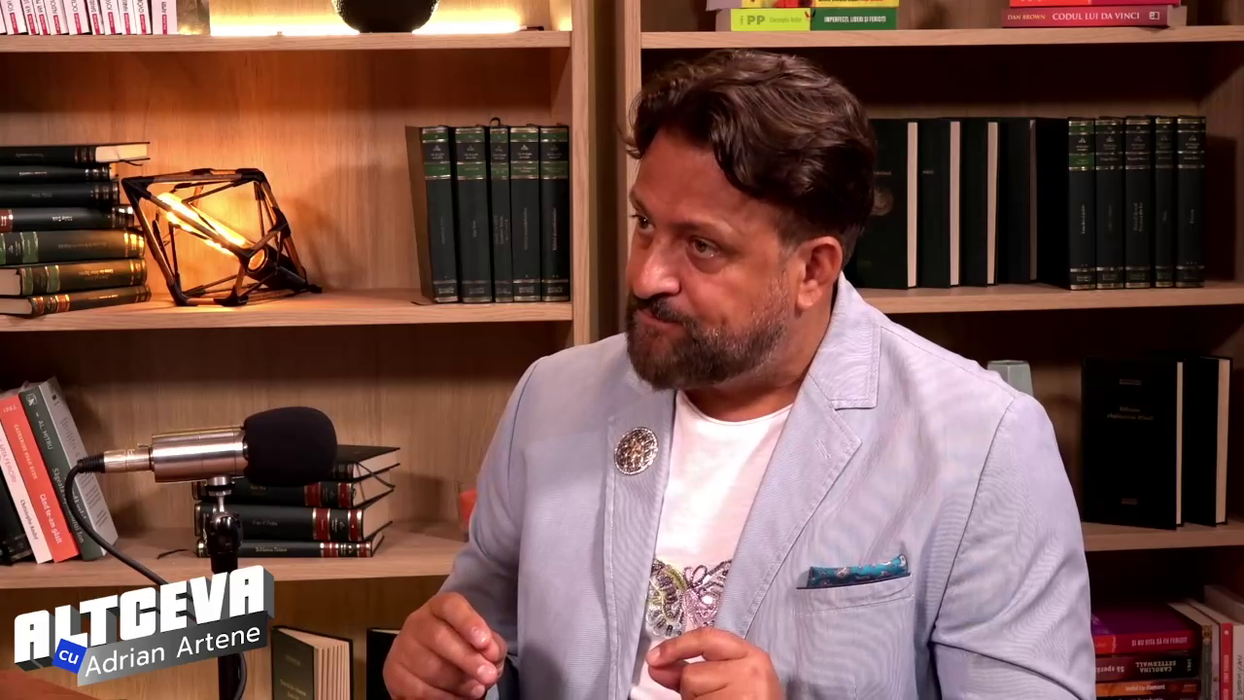 Podcastul poate fi urmărit integral pe canalul de YouTube ”ALTCEVA cu Adrian Artene” / (Sursa: Captură video)