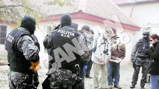 Hotii s-au specializat pe furtul obiectelor de patrimoniu, care ajung in Occident pe piata neagra a antichitatilor. Icoane de doua milioane de euro, cautate cu Interpolul