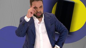 ”Regele manelelor” și-a ieșit din fire la o cântare, iar victimă i-a căzut un instrumentist. Florin Salam l-a lovit cu telefonul pe Fundament! Motivul... halucinant!